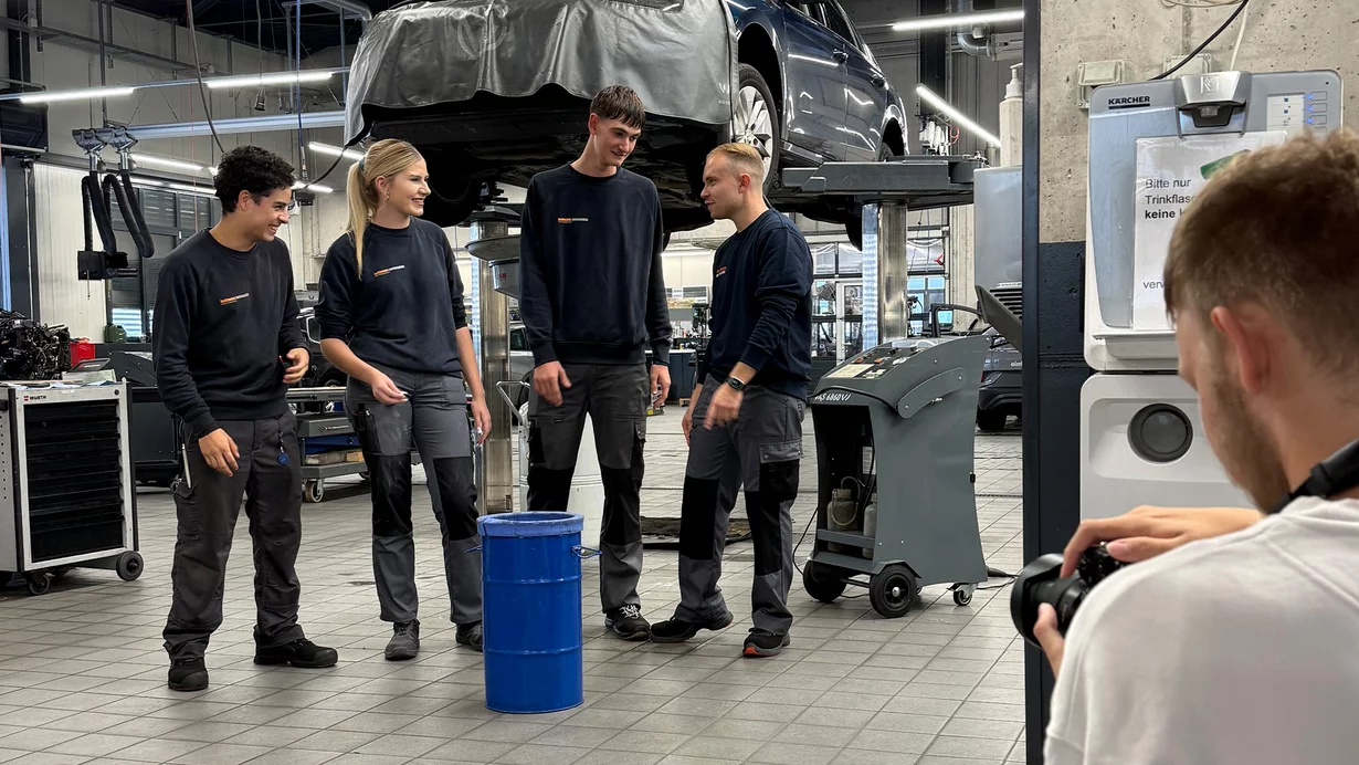 
										Autoberufe im Trendformat
									